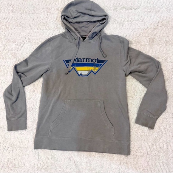 Marmot Other - Grey Marmot hoodie with a retro vibe size medium outdoor hiking casual